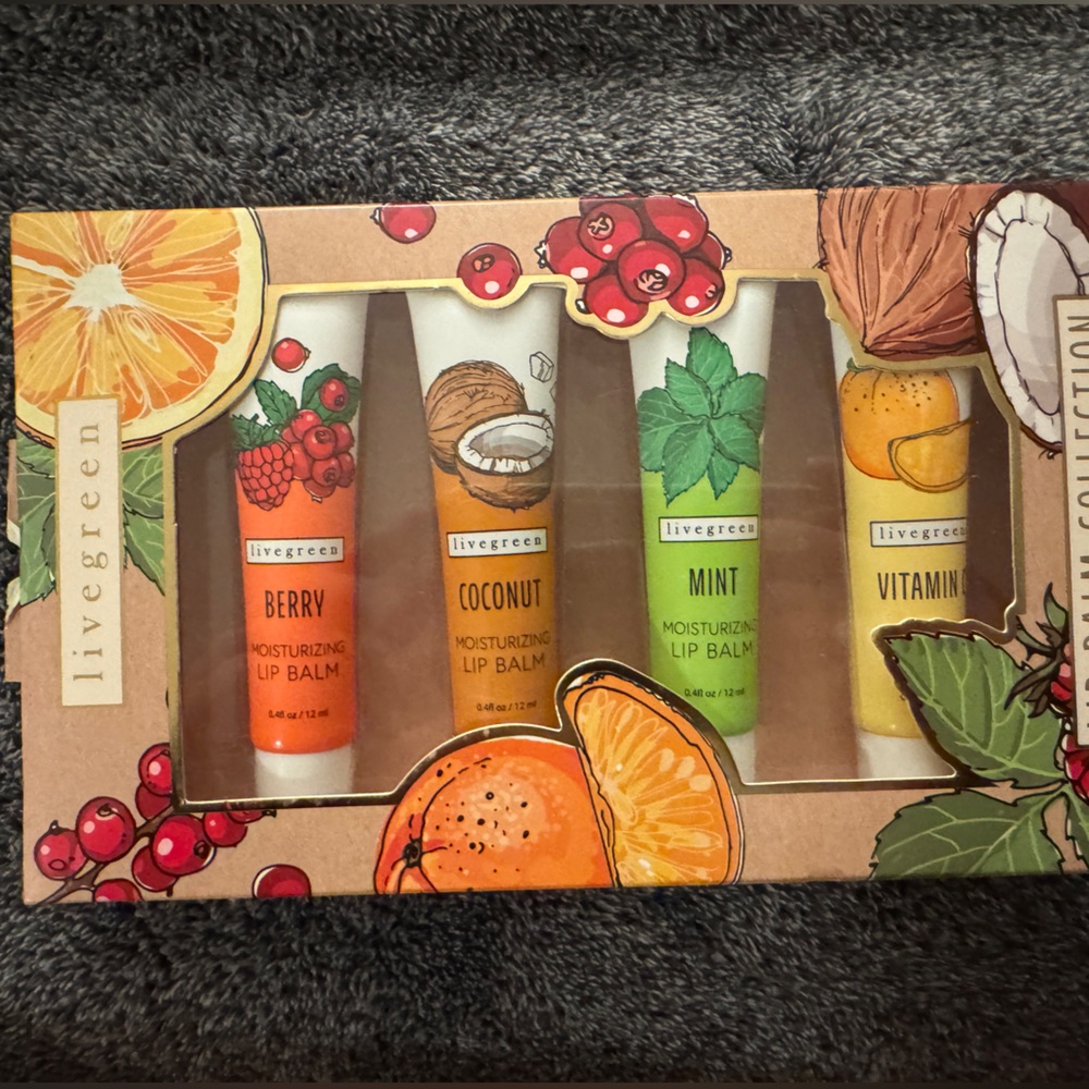 Livegreen moisturizing lip balm